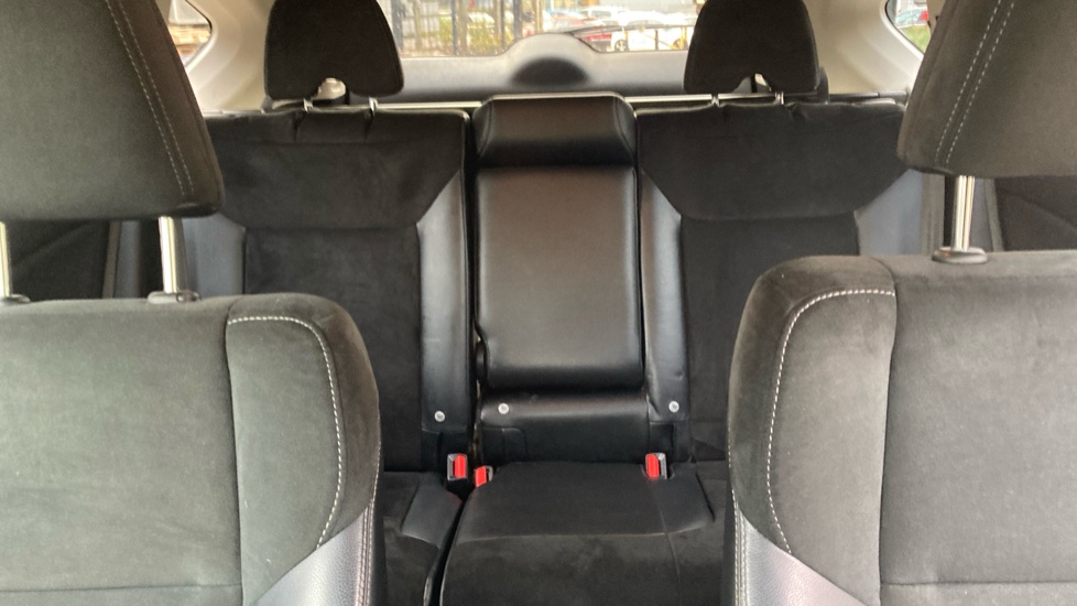 Honda CR-V 1.6 i-DTEC 160 SR 5dr Diesel Estate - Image 15