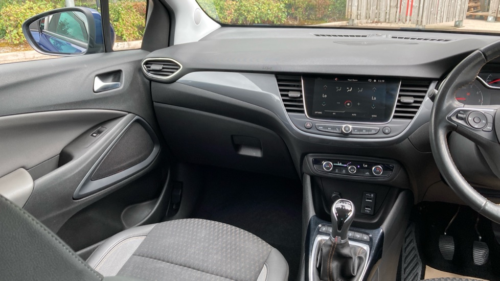 Vauxhall Crossland X 1.2 [83] Elite Nav 5dr Petrol Hatchback - Image 14