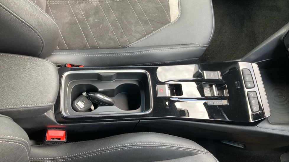 Vauxhall Mokka 100kW Ultimate 50kWh 5dr Auto Electric Hatchback - Image 24
