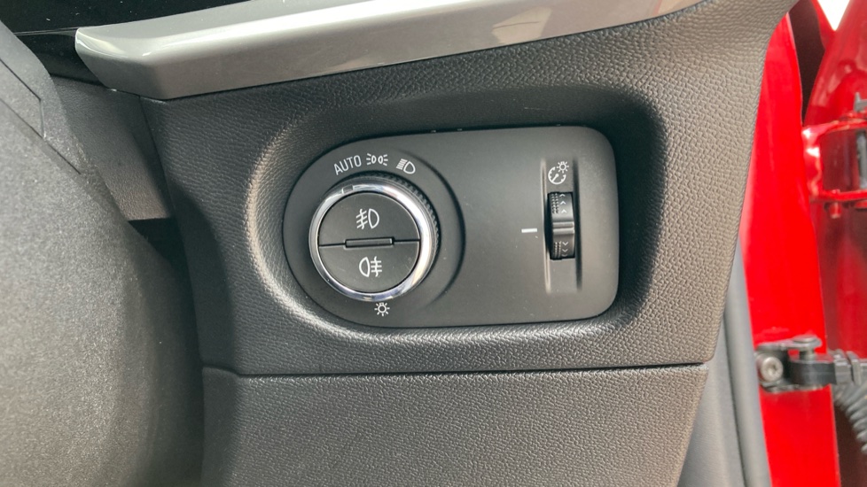 Vauxhall Mokka 100kW Ultimate 50kWh 5dr Auto Electric Hatchback - Image 26