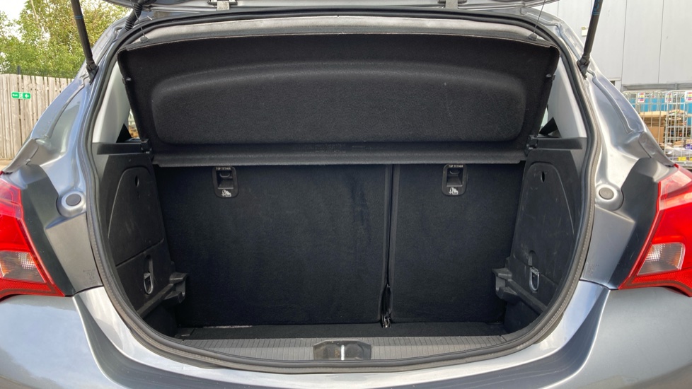 Vauxhall Corsa 1.4 SE Nav 5dr Auto Petrol Hatchback - Image 4