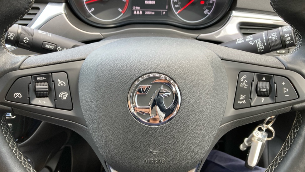 Vauxhall Corsa 1.4 SE Nav 5dr Auto Petrol Hatchback - Image 19
