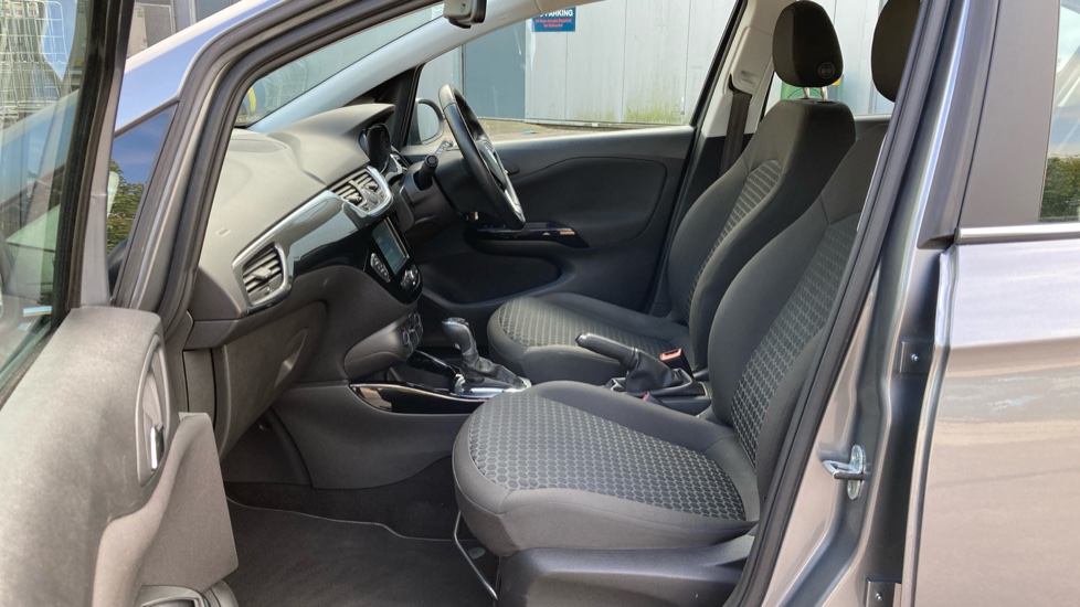 Vauxhall Corsa 1.4 SE Nav 5dr Auto Petrol Hatchback - Image 28