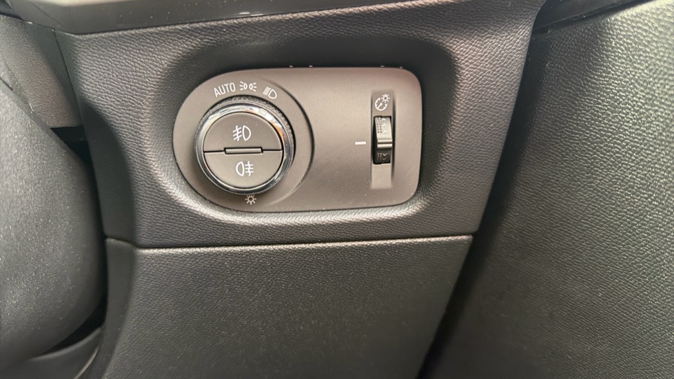 Vauxhall Mokka 1.2 Turbo Ultimate 5dr Auto Petrol Hatchback - Image 31