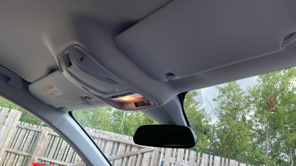 Vauxhall Grandland 1.2 Turbo Ultimate 5dr Petrol Hatchback - Image 30
