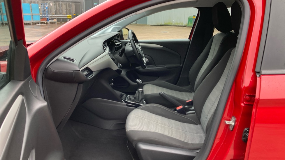 Vauxhall Corsa 1.2 SE Premium 5dr Petrol Hatchback - Image 34