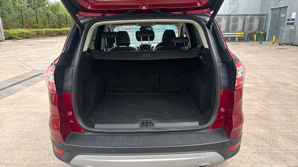 Ford Kuga 1.5 EcoBoost ST-Line X 5dr 2WD Petrol Estate - Image 4