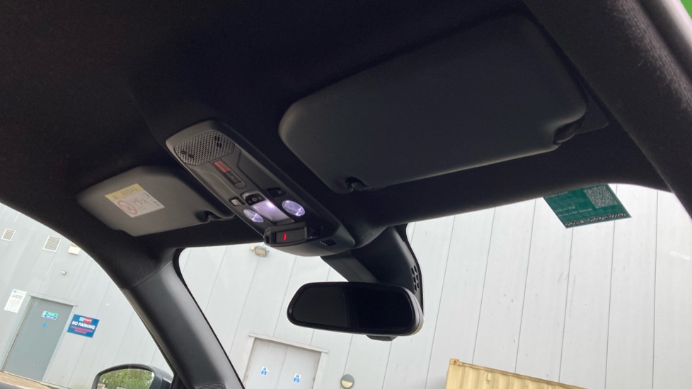 Vauxhall Mokka 100kW Ultimate 50kWh 5dr Auto Electric Hatchback - Image 31