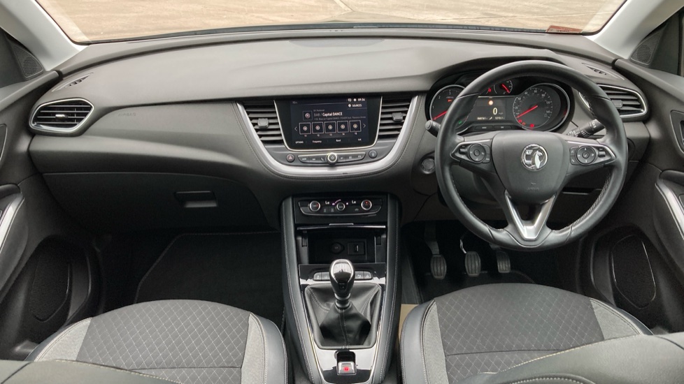 Vauxhall Grandland X 1.5 Turbo D Sport Nav 5dr Diesel Hatchback - Image 10