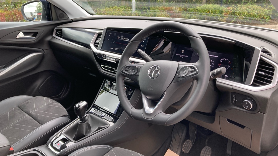 Vauxhall Grandland 1.2 Turbo Ultimate 5dr Petrol Hatchback - Image 11