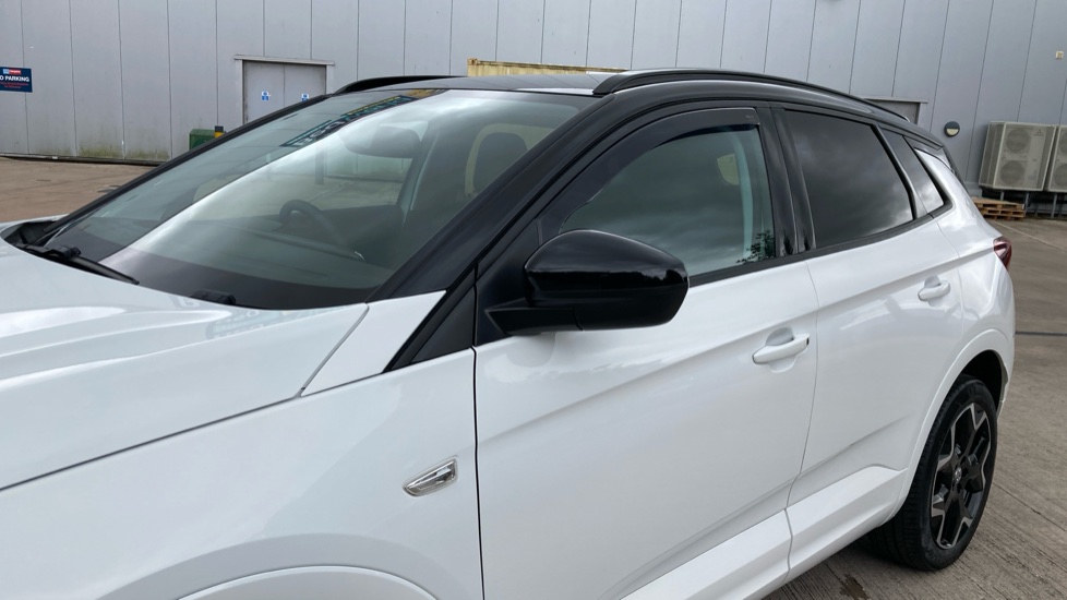 Vauxhall Grandland 1.2 Turbo Ultimate 5dr Petrol Hatchback - Image 42