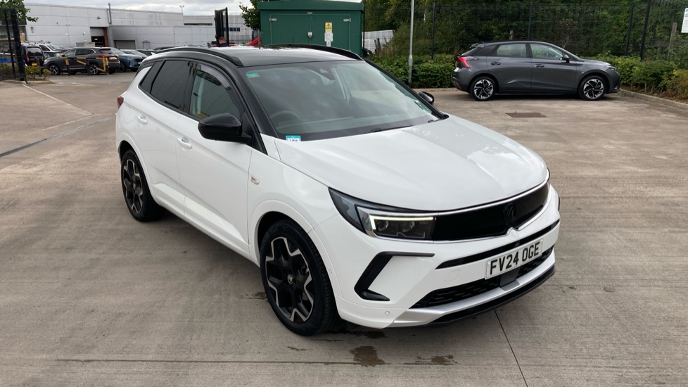 Vauxhall Grandland 1.2 Turbo Ultimate 5dr Petrol Hatchback - Image 44
