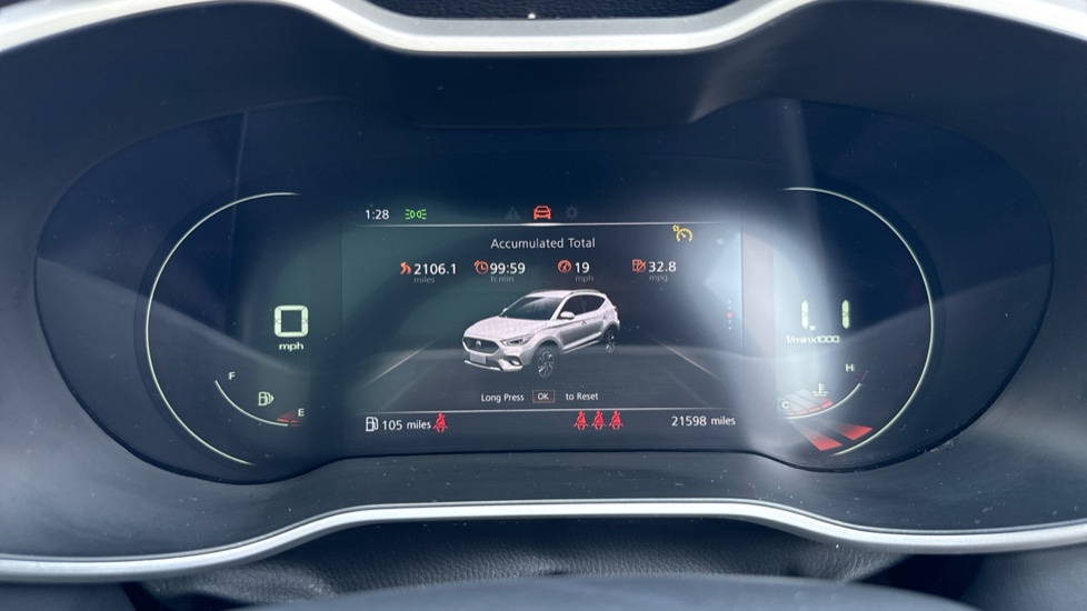 MG ZS 1.0T GDi Exclusive 5dr Petrol Hatchback - Image 18