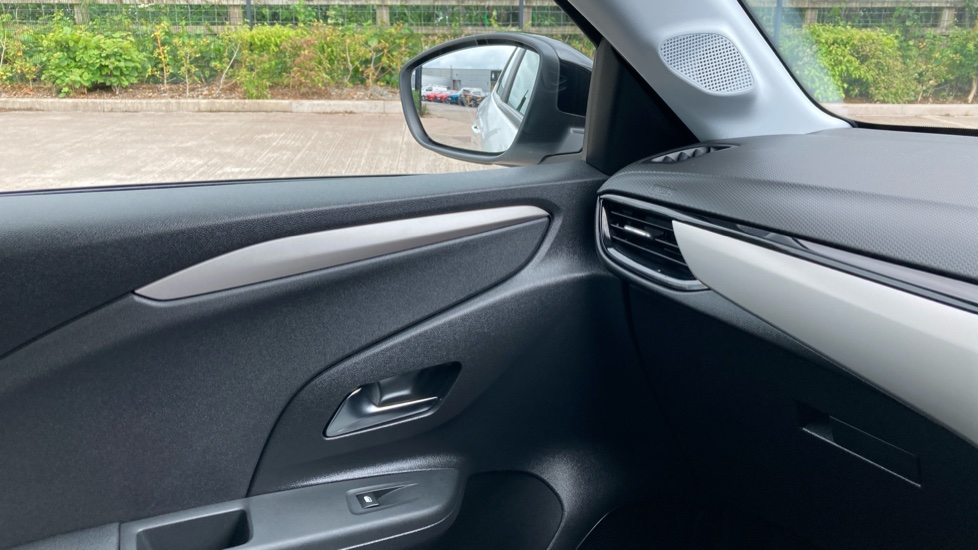 Vauxhall Corsa 1.2 Design 5dr Petrol Hatchback - Image 26