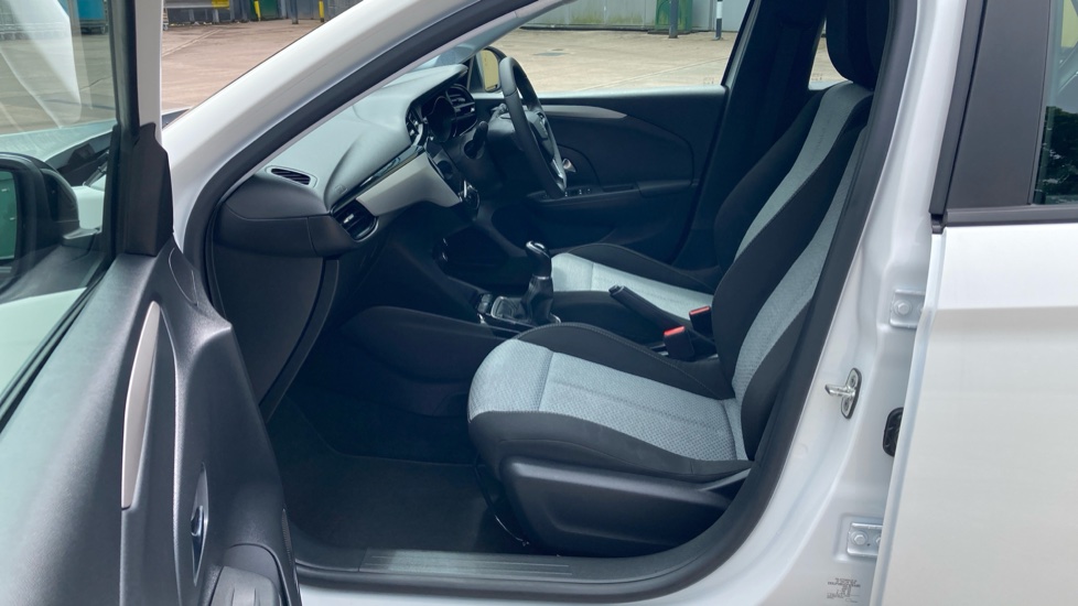 Vauxhall Corsa 1.2 Design 5dr Petrol Hatchback - Image 34