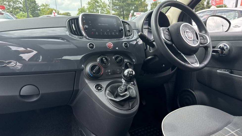 Fiat 500 1.2 Lounge 3dr Petrol Hatchback - Image 9