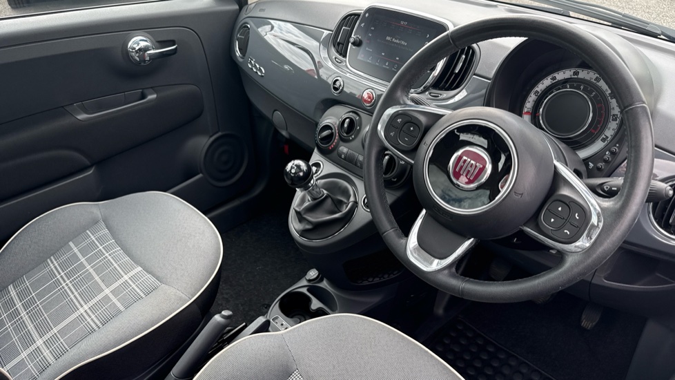 Fiat 500 1.2 Lounge 3dr Petrol Hatchback - Image 11
