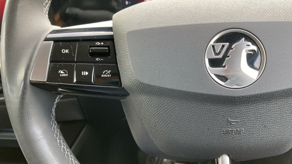 Vauxhall Astra 1.2 Turbo 130 Design 5dr Petrol Hatchback - Image 21