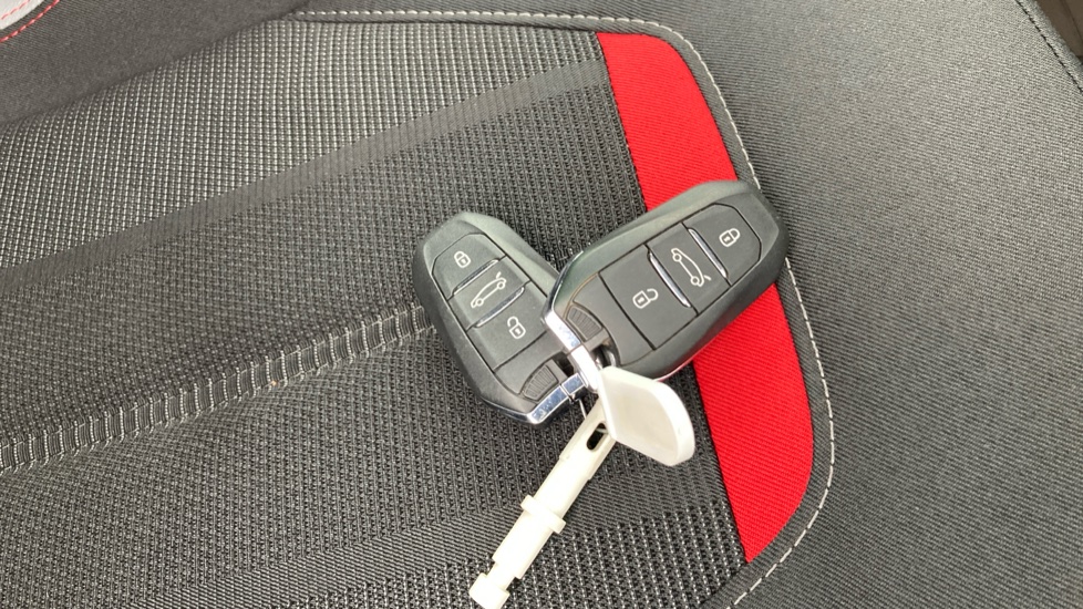 Vauxhall Mokka 1.2 Turbo SRi Premium 5dr Petrol Hatchback - Image 20