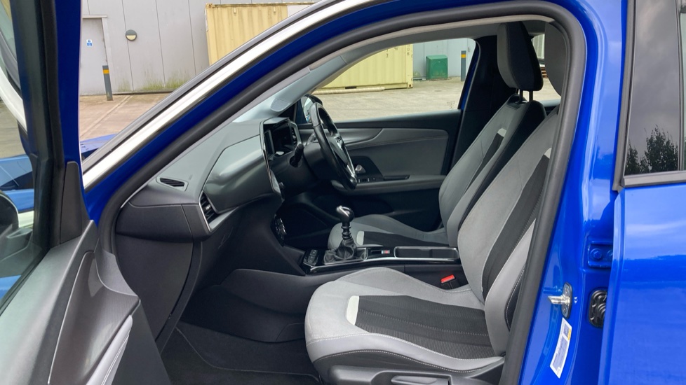 Vauxhall Mokka 1.2 Turbo 100 Elite Nav 5dr Petrol Hatchback - Image 38