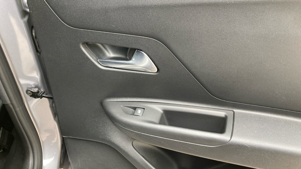 Vauxhall Mokka 1.2 Turbo 100 GS  5dr Petrol Hatchback - Image 31