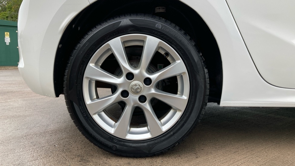 Vauxhall Corsa 1.2 Design 5dr Petrol Hatchback - Image 7
