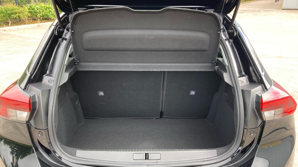 Vauxhall Corsa 1.2 Turbo Design 5dr Petrol Hatchback - Image 4