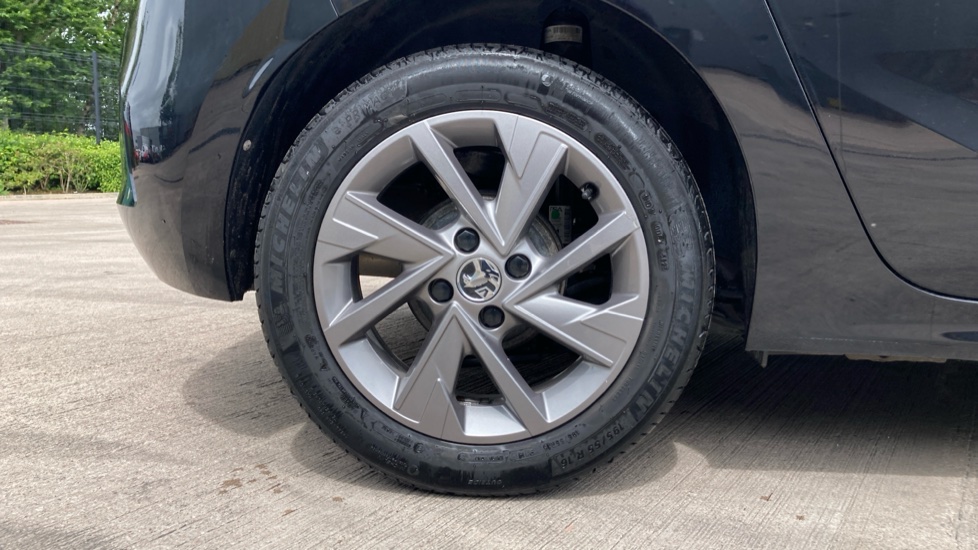 Vauxhall Corsa 1.2 Turbo Design 5dr Petrol Hatchback - Image 7