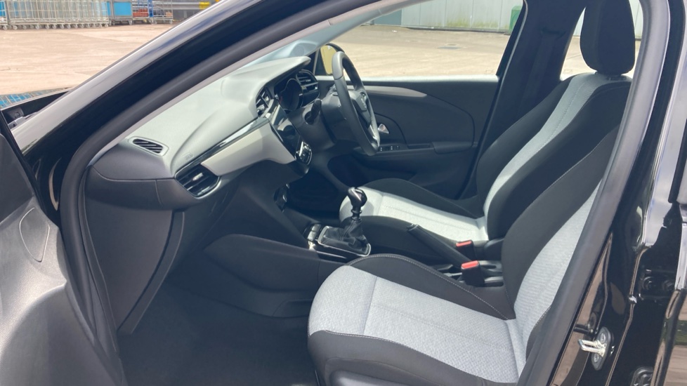 Vauxhall Corsa 1.2 Turbo Design 5dr Petrol Hatchback - Image 32