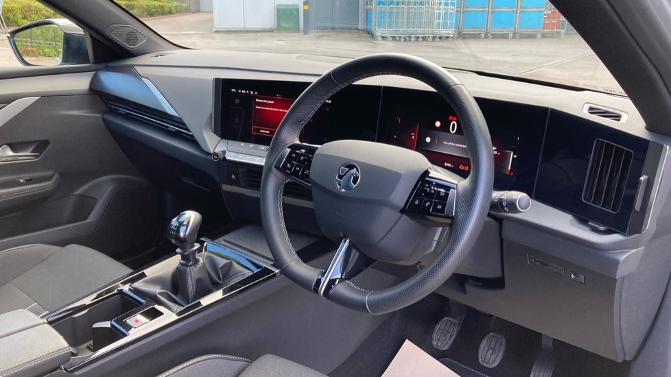 Vauxhall Astra 1.2 Turbo 130 GS 5dr Petrol Hatchback - Image 11