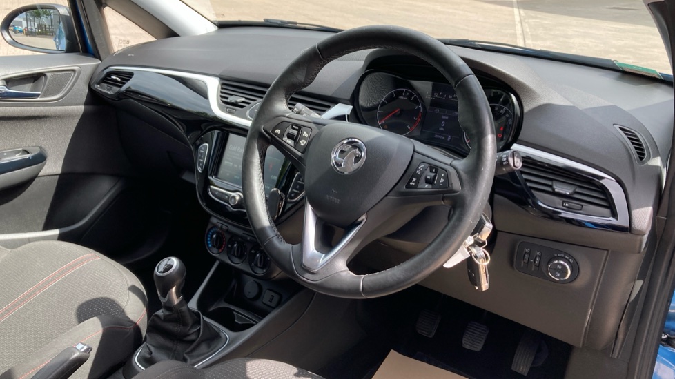Vauxhall Corsa 1.4 Griffin 5dr Petrol Hatchback - Image 11