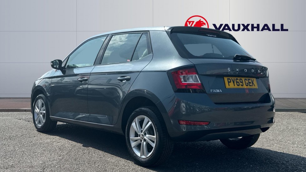 Skoda Fabia 1.0 MPI SE 5dr Petrol Hatchback - Image 2