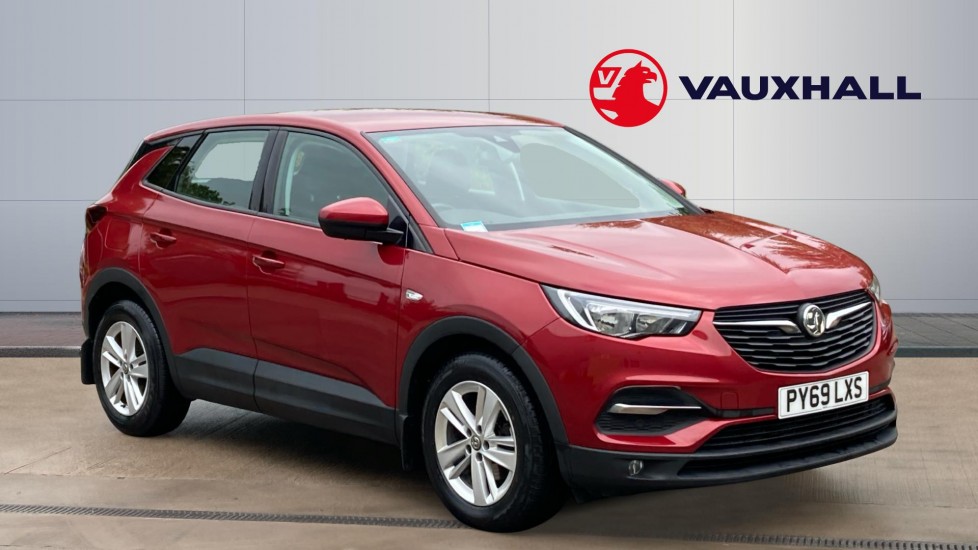 Vauxhall Grandland X 1.2 Turbo SE 5dr Petrol Hatchback - Image 1
