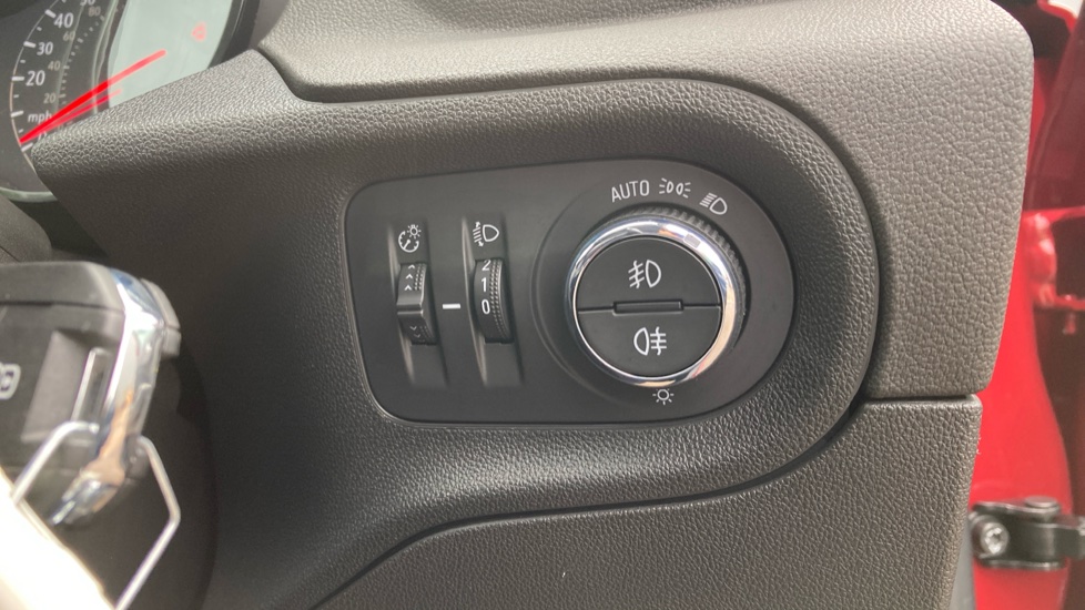 Vauxhall Grandland X 1.2 Turbo SE 5dr Petrol Hatchback - Image 25