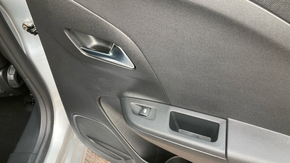 Vauxhall Corsa 1.2 Design 5dr Petrol Hatchback - Image 30
