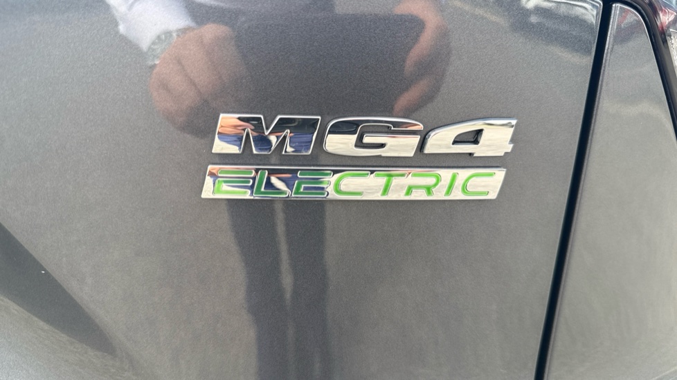 MG MG4 180kW Trophy EV Extended Range 77kWh 5dr Auto Electric Hatchback - Image 29