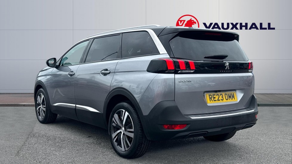 Peugeot 5008 1.2 PureTech Allure Premium+ 5dr Petrol Estate - Image 2