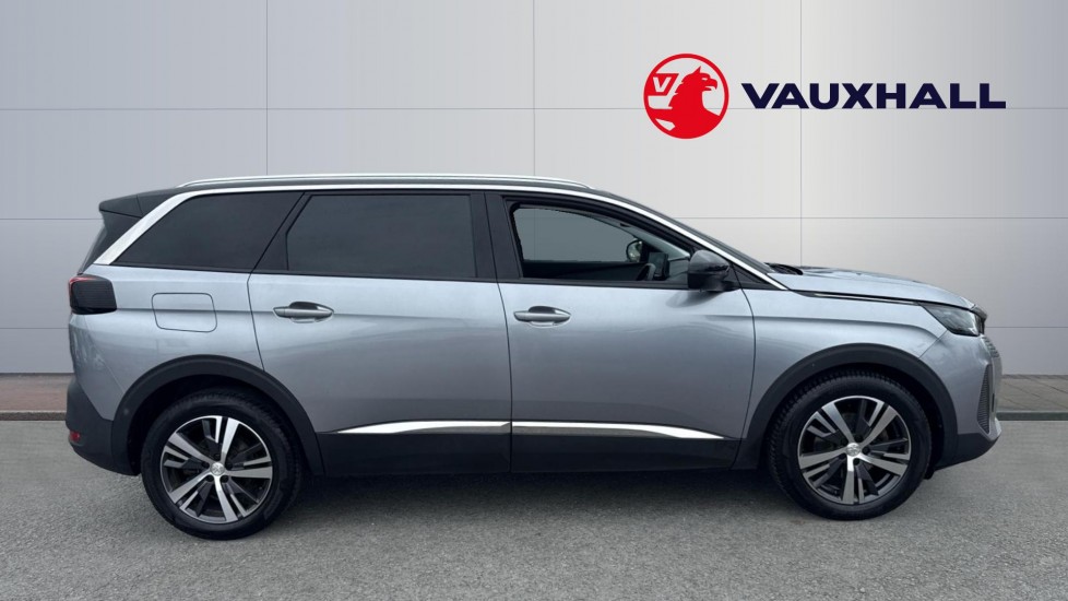 Peugeot 5008 1.2 PureTech Allure Premium+ 5dr Petrol Estate - Image 5