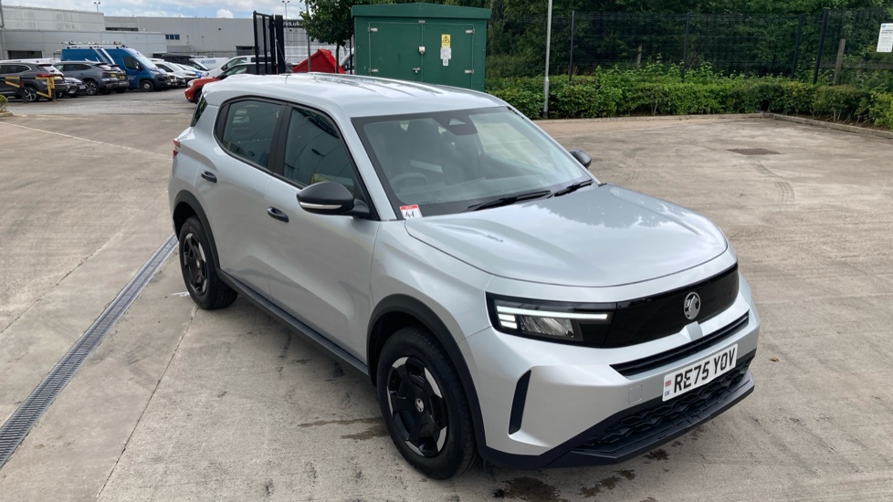 Vauxhall Frontera 1.2 Hybrid Design 5dr e-DCT6 Petrol Estate - Image 41
