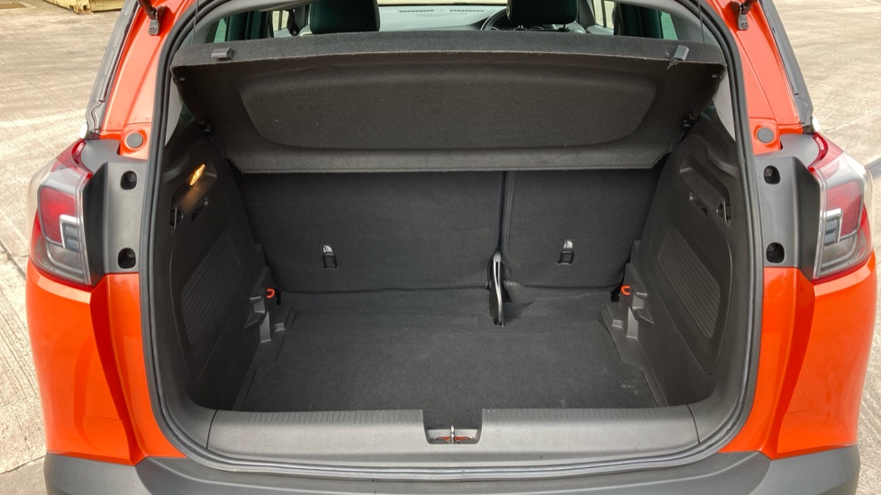 Vauxhall Crossland X 1.2T [130] Elite Nav 5dr [Start Stop] Auto Petrol Hatchback - Image 4