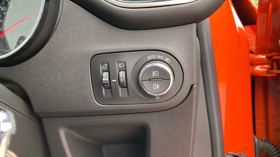 Vauxhall Crossland X 1.2T [130] Elite Nav 5dr [Start Stop] Auto Petrol Hatchback - Image 25