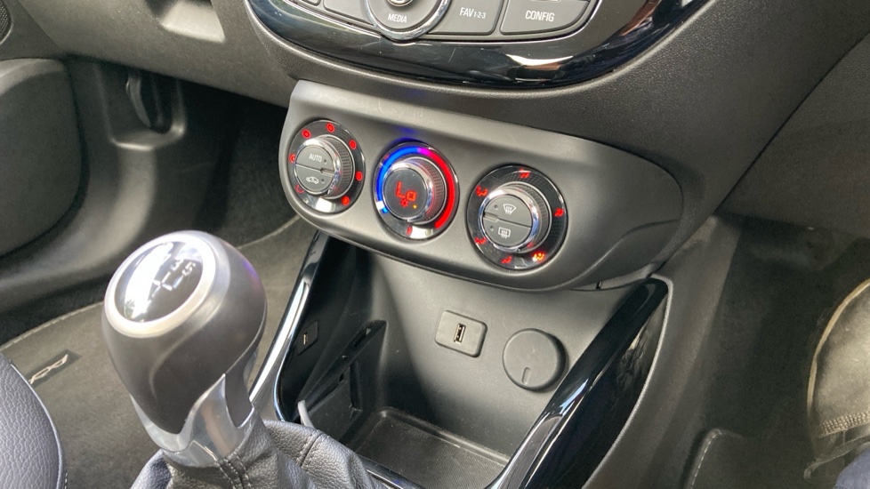 Vauxhall Adam 1.4i [100] Slam 3dr Petrol Hatchback - Image 23
