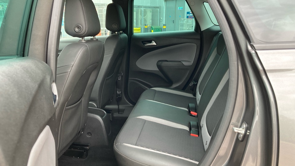 Vauxhall Crossland X 1.2 [83] Elite 5dr Petrol Hatchback - Image 16