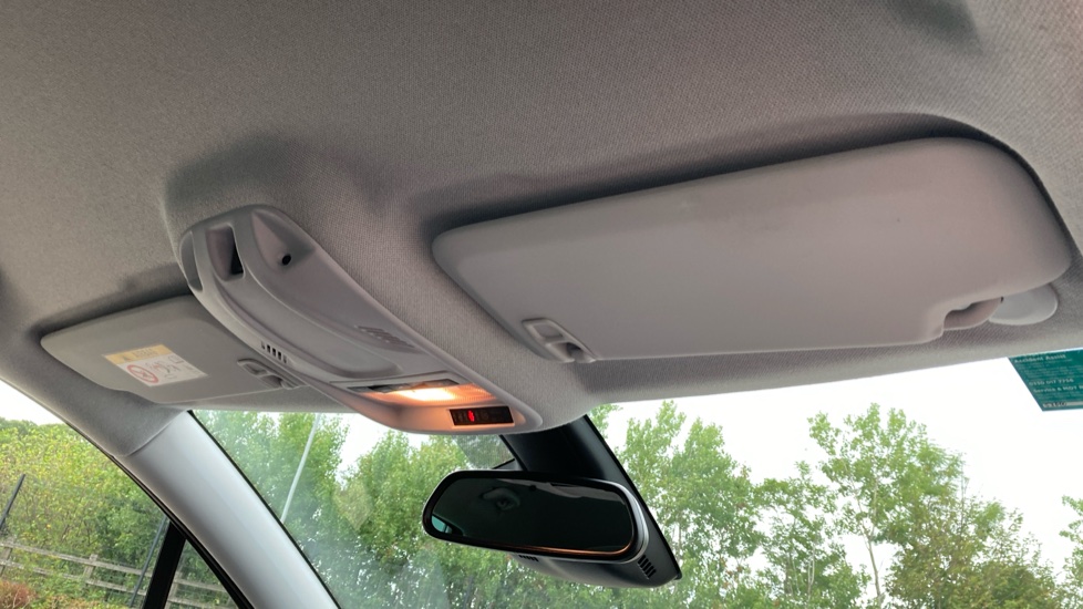 Vauxhall Crossland X 1.2 [83] Elite 5dr Petrol Hatchback - Image 29