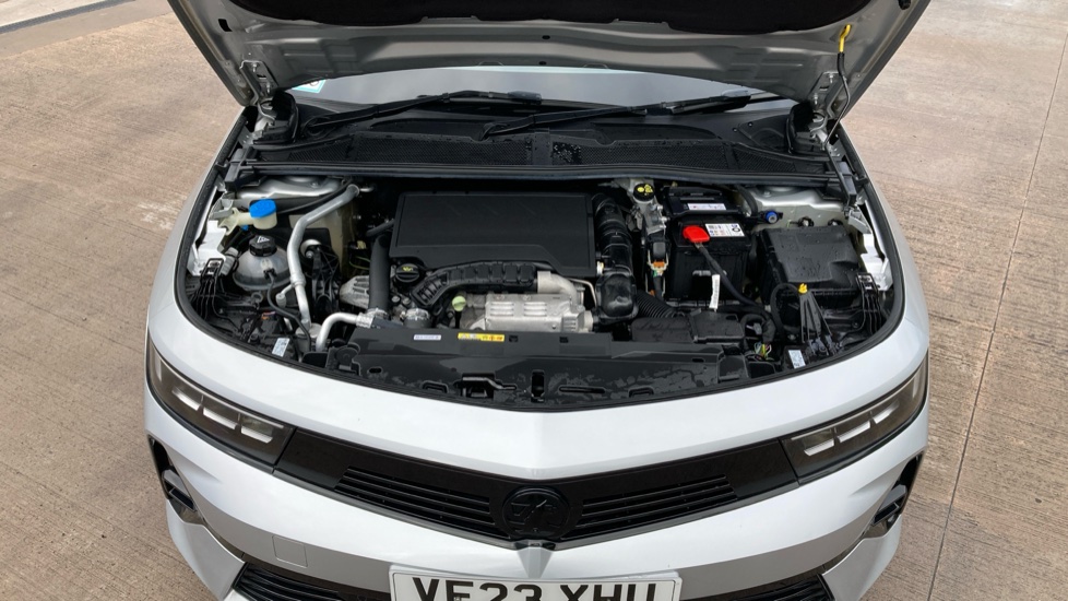 Vauxhall Astra 1.2 Turbo 130 GS 5dr Auto Petrol Hatchback - Image 8