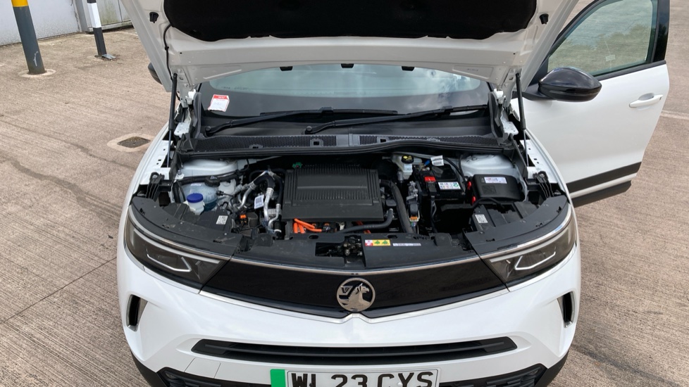 Vauxhall Mokka 100kW Ultimate 50kWh 5dr Auto Electric Hatchback - Image 8