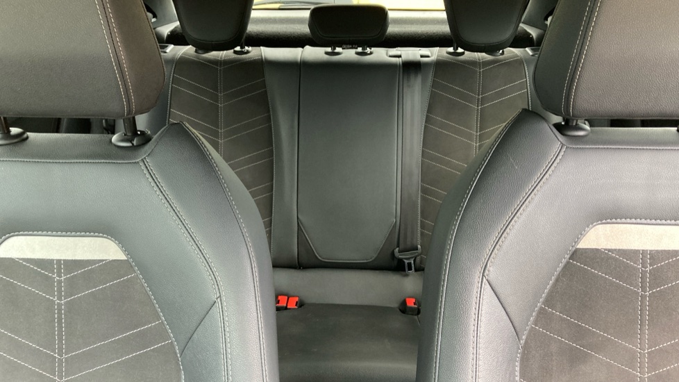 Vauxhall Mokka 100kW Ultimate 50kWh 5dr Auto Electric Hatchback - Image 15