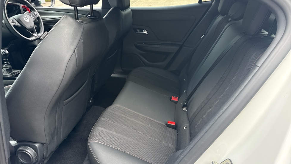 Vauxhall Mokka 1.2 Turbo 136 GS 5dr Petrol Hatchback - Image 16
