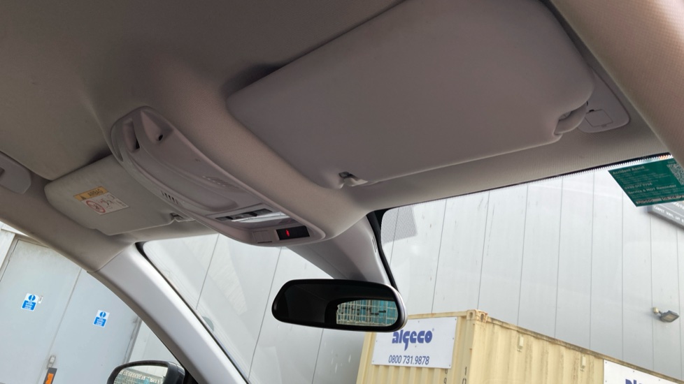 Vauxhall Grandland 1.2 Turbo Ultimate 5dr Petrol Hatchback - Image 29