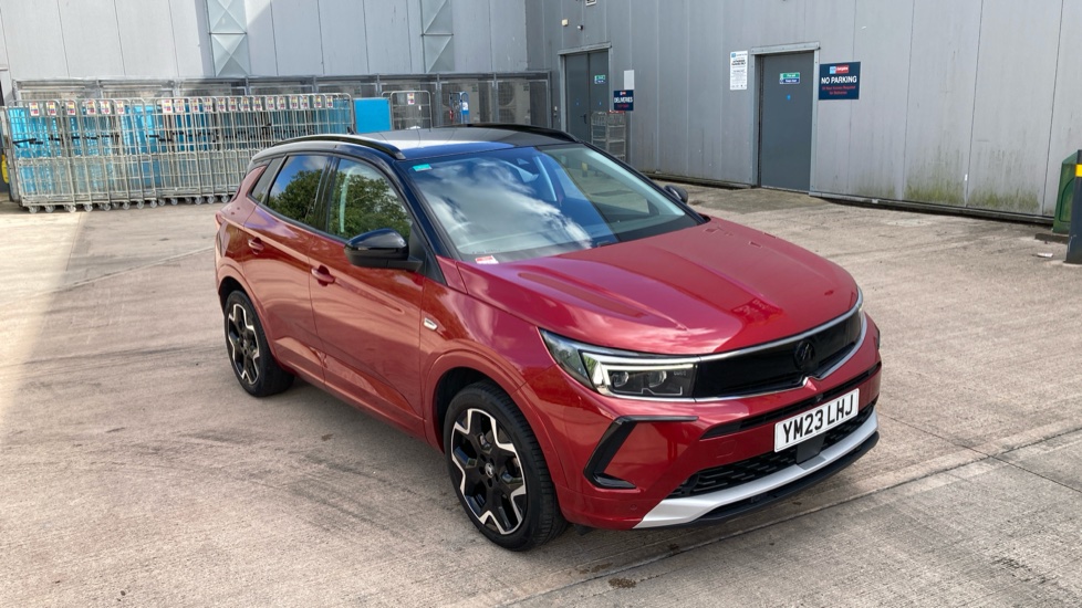 Vauxhall Grandland 1.2 Turbo Ultimate 5dr Petrol Hatchback - Image 39